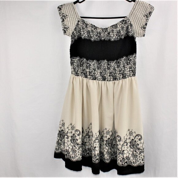 Band of Gypsies Dresses & Skirts - Band of Gypsie Women Dres Size S *